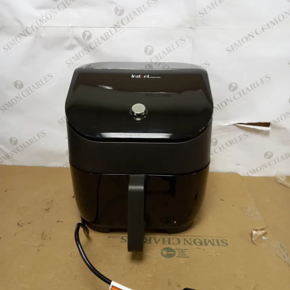 INSTANT POT VORTEX PLUS AIRFRYER