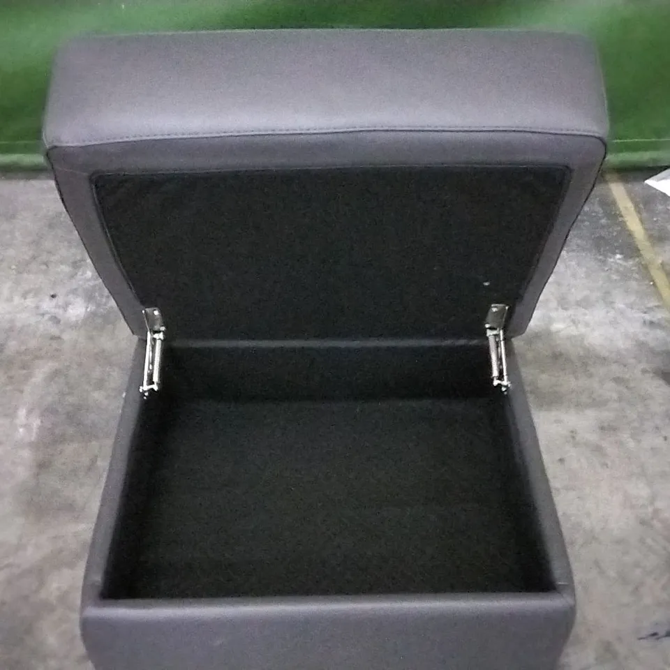 QUALITY ITALIAN DESIGNER GHIRLANDAIO STORAGE FOOTSTOOL MEDIUM GREY LEATHER