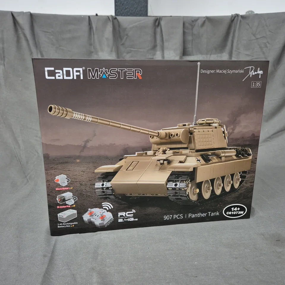 BOXED CADA MASTER PANTHER TANK 907 PCS