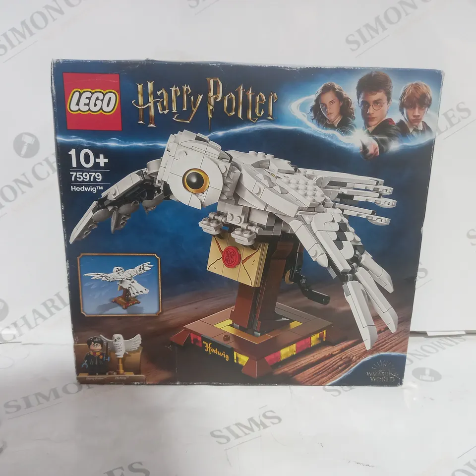 BOXED LEGO HARRY POTTER HEDWIG - 75979
