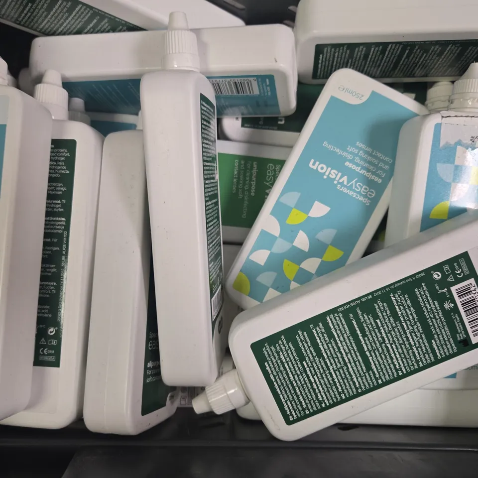 APPROXIMATELY 15 ASSORTED ITEMS TO INCLUDE RENU CONTACT LENSE FORMULA, NICORETTE INHALATOR, ETC - COLLECTION ONLY