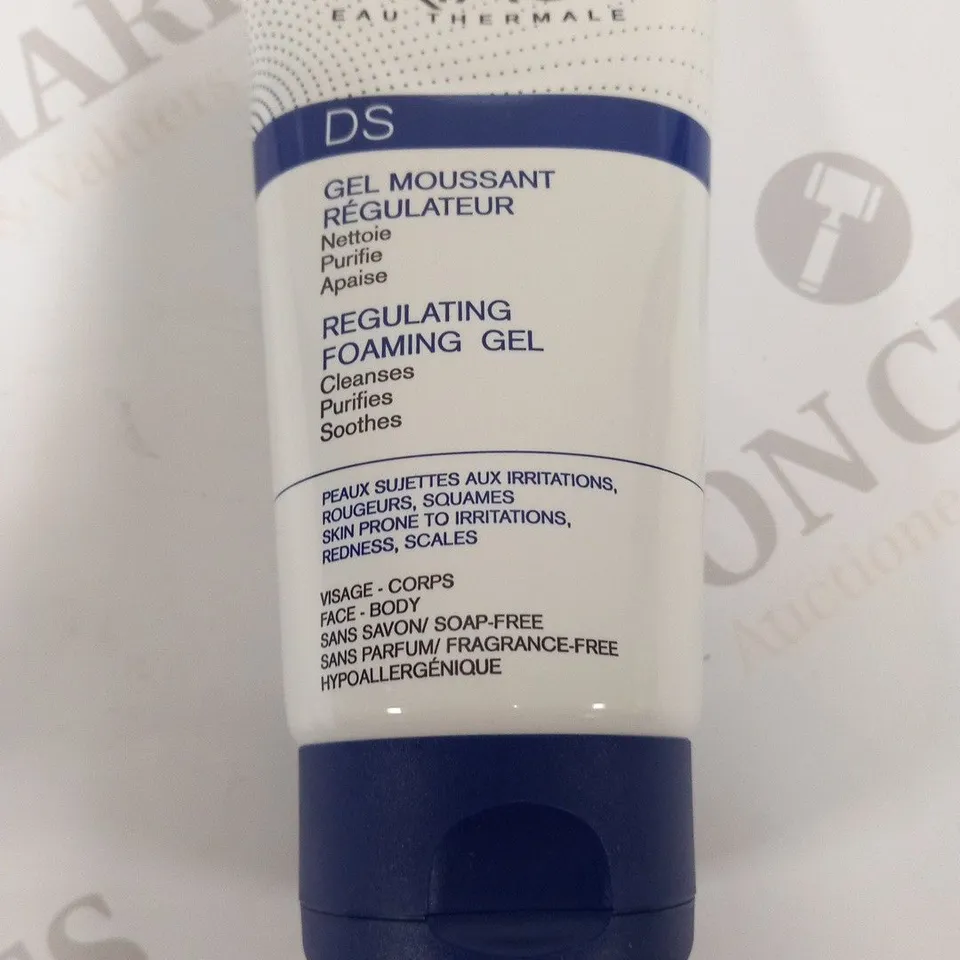APPROXIMATELY 25 URIAGE EAU THERMALE REGULATING FOAMING GEL 150ML