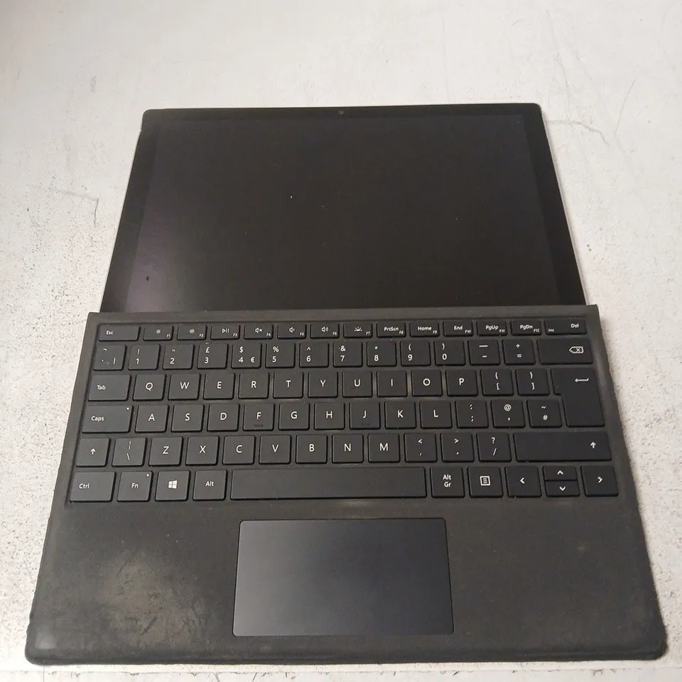 MICROSOFT SURFACE PRO TABLET 