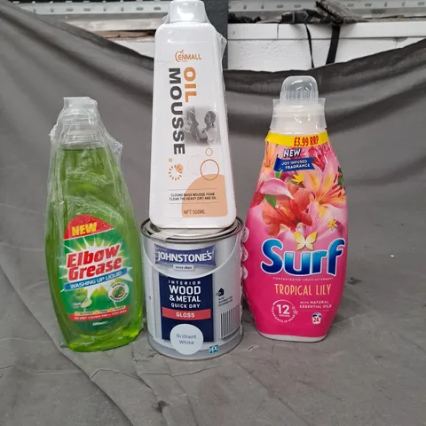 APPROXIMATELY 15 ASSORTED HOUSEHOLD LIQUIDS TO INCLUDE ELBOW GREASE WASHING UP LIQUID, SURF LAUNDRY LIQUID AND WOOD AND METAL PAINT