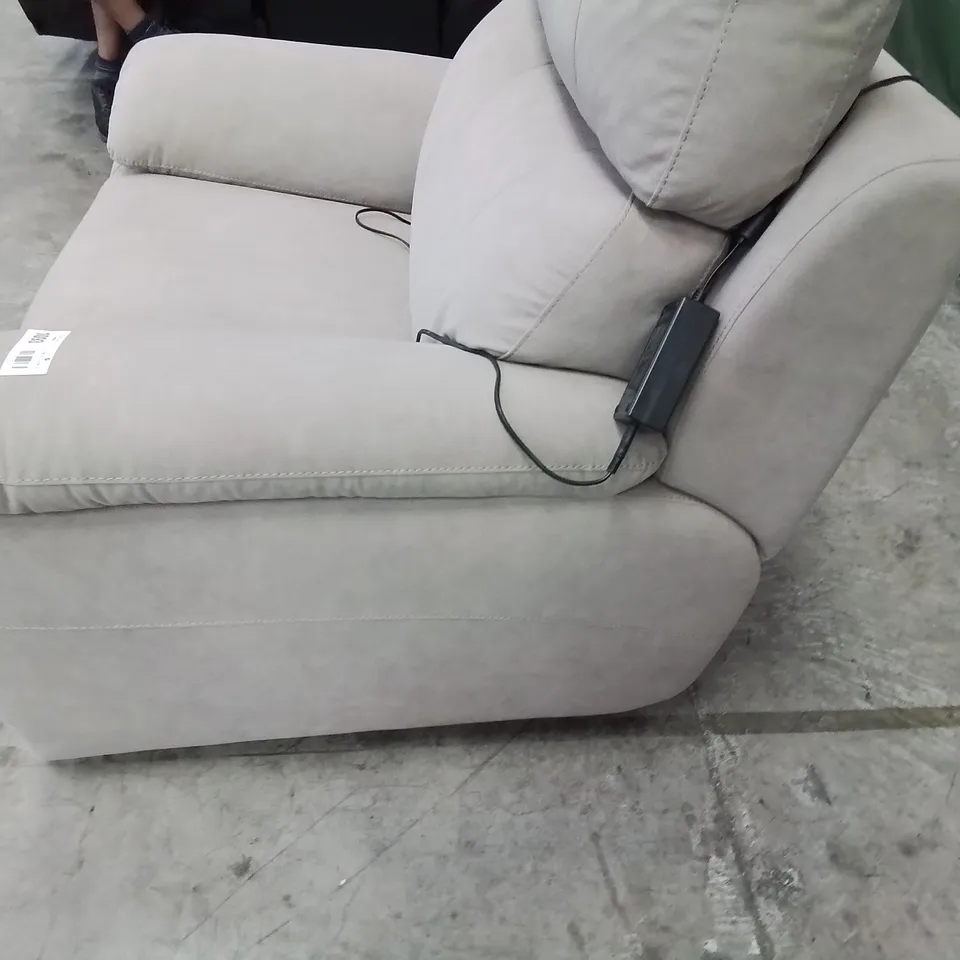 QUALITY ITALIAN DESIGNER PATRIZIO POWER RECLINING EASY CHAIR FAWN FABRIC