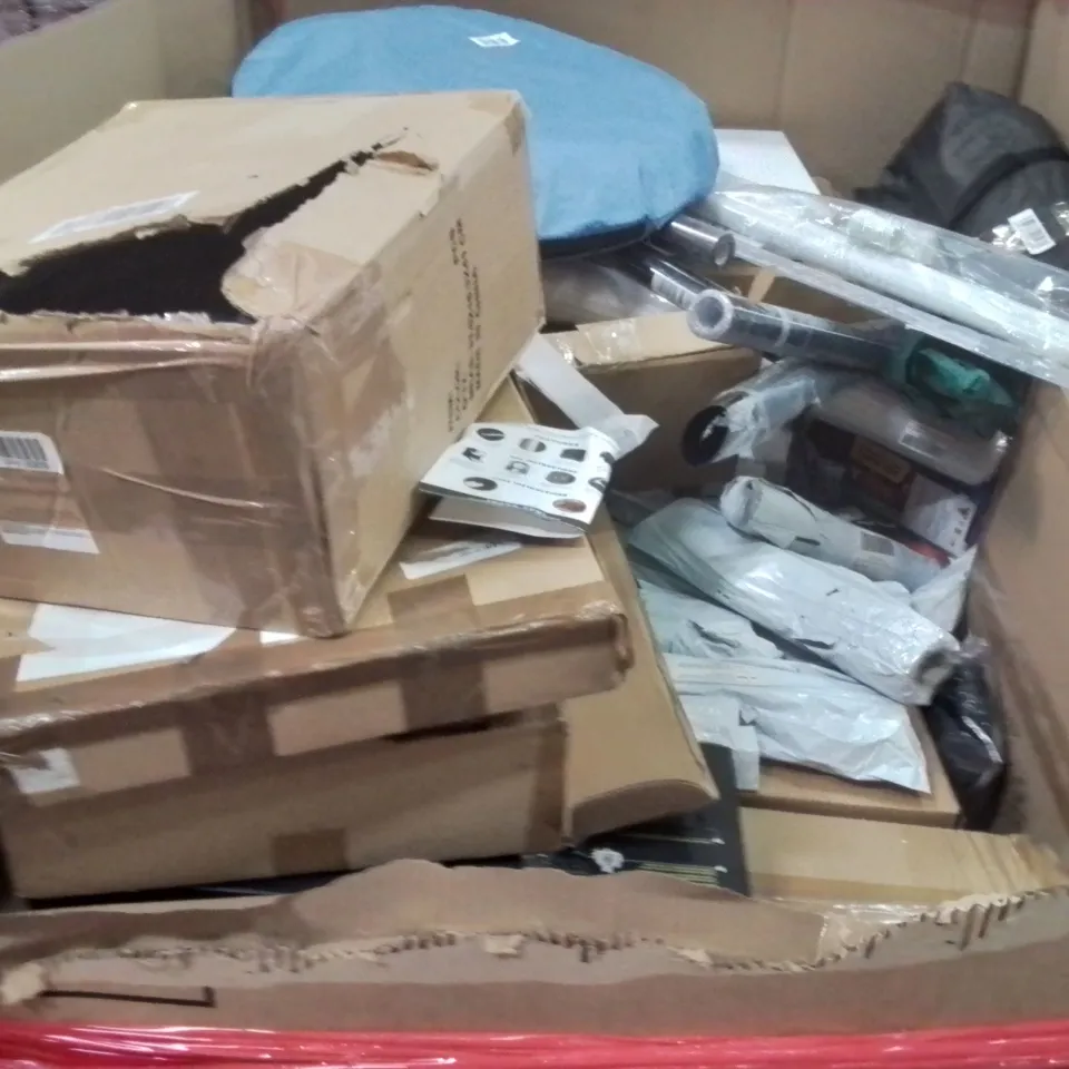PALLET OF ASSORTED HOUSEHOLD GOODS AND PRODUCTS TO INCLUDE;GLASS COMPUTER CASE,DEHUMIDIFIER,AIR COOLING FAN
