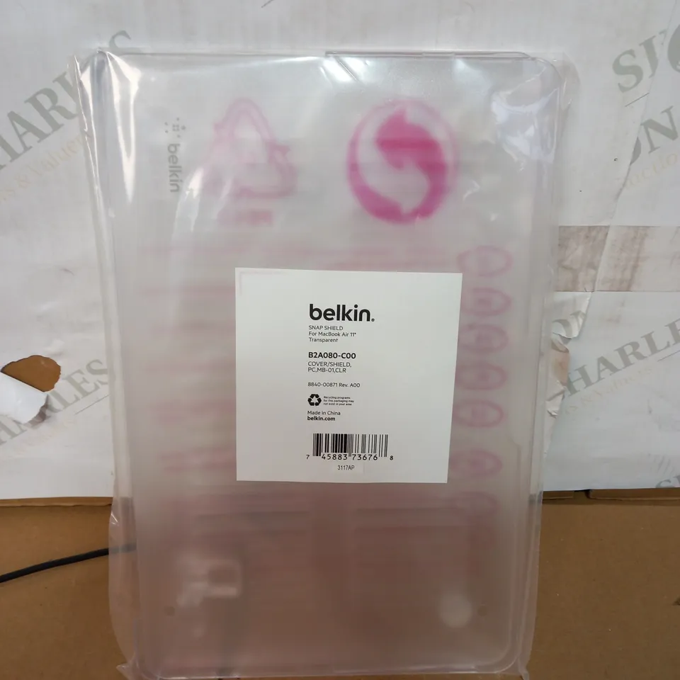 LOT OF 10 BELKIN SNAP SHIELDS FOR MACBOOK AIR 11 - TRANSPARENT