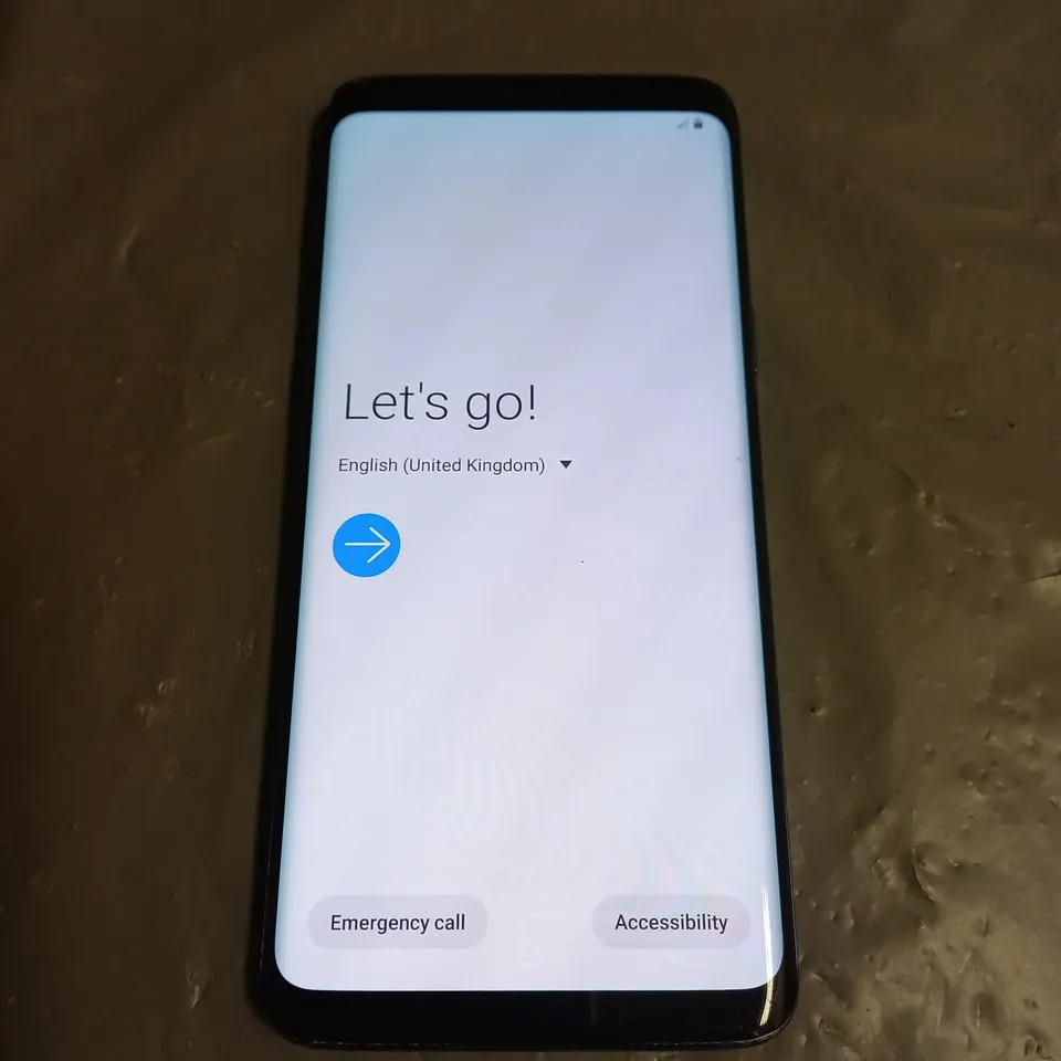 SAMSUNG GALAXY S9 SMARTPHONE IN BLUE