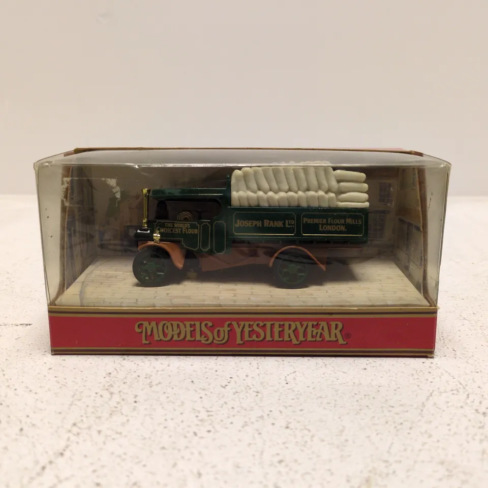 MODELS OF YESTERDAY VINTAGE TOY LORRY – Y-27 1922 FODEN STEAM WAGGON