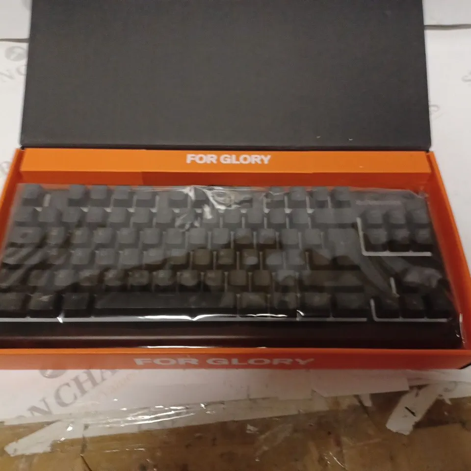 STEELSERIES APEX 3 TKL 