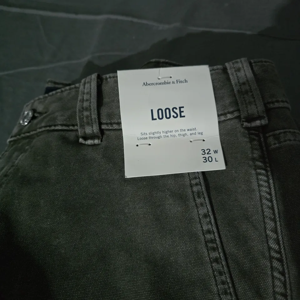 ABERCROMBIE & FITCH LOOSE JEANS – MEN'S, 32W X 30L