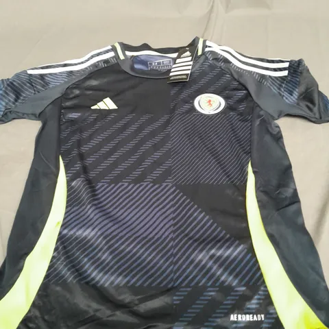 ADIDAS SCOTLAND FOOTBALL SHIRT - SIZE 24