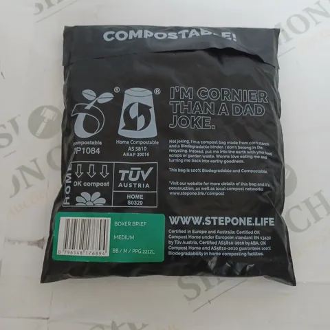 SEALED STEPONE BOXER BREIF IN MEDIUM