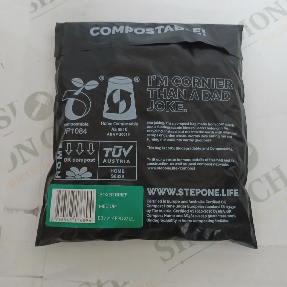 SEALED STEPONE BOXER BREIF IN MEDIUM
