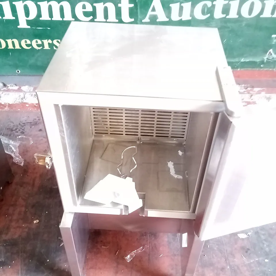 AUTONUMUMIS VGC-02 MINI FRIDGE 