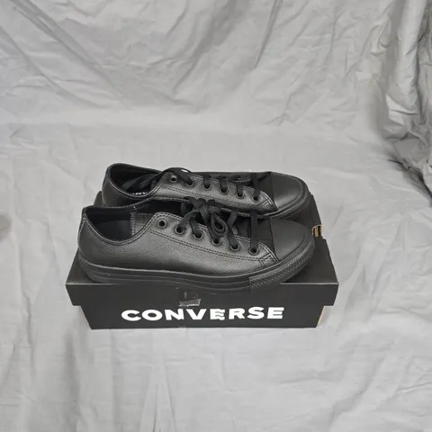 CONVERSE BLACK LOW-TOP SNEAKERS – UK 8 (MEN)