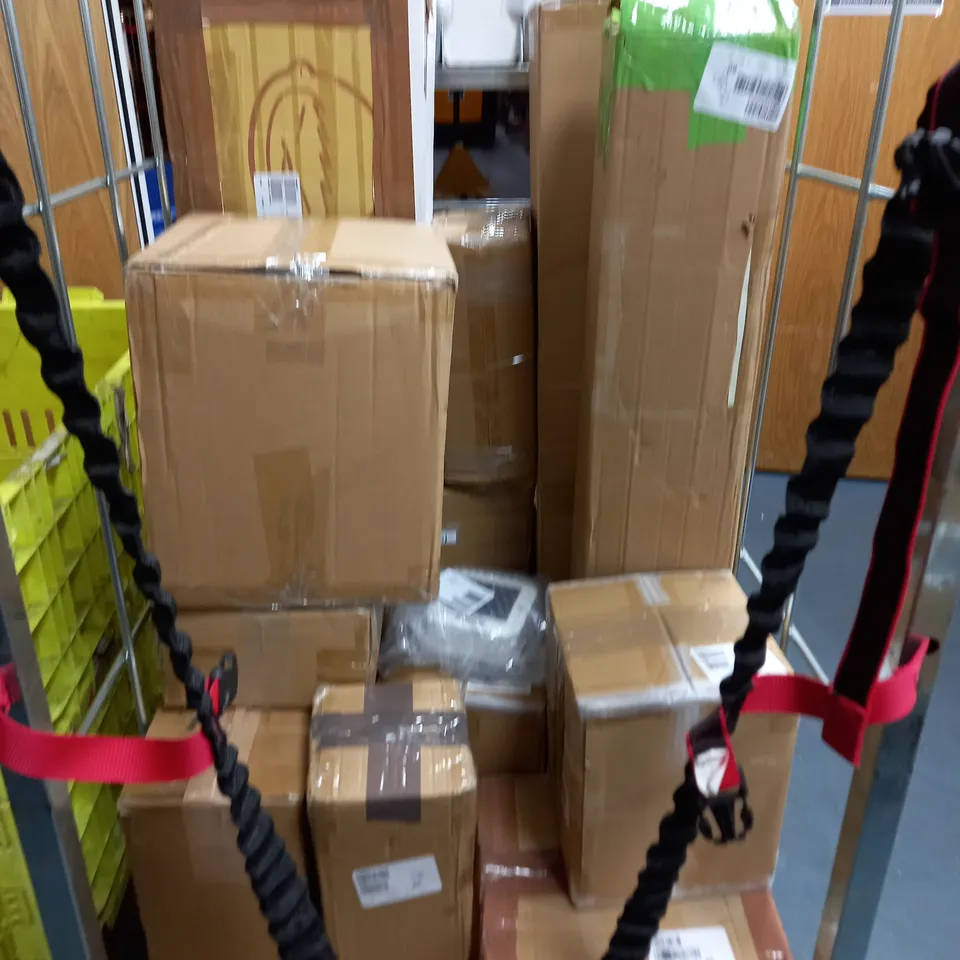 APPROXIMATELY 15 HOUSEHOLD ITEMS TO INCLUDE BEDDING AND FOLDABLE FAN 