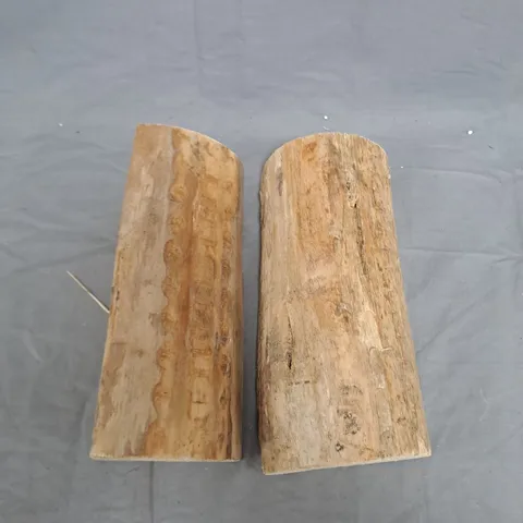 LARGE QUANTITY OF NATURAL WOOD LOG SEGMENTS – collection only 