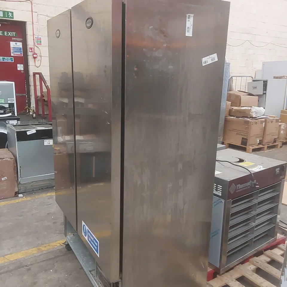 FOSTER FSL800H COMMERCIAL DOUBLE DOOR REFRIGERATOR CABINET