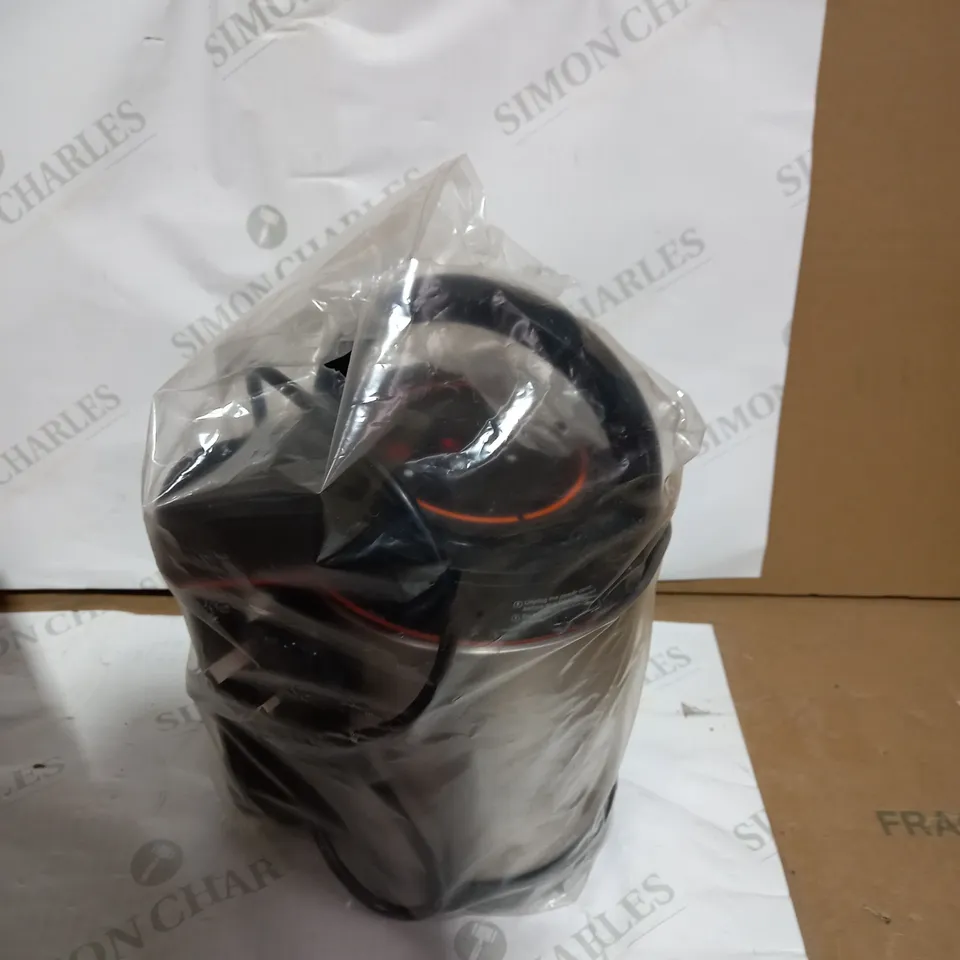 MORPHY RICHARDS SOUP MAKER COMPACT