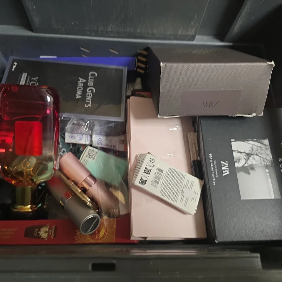 APPROX 10 ASSORTED FRAGRANCES TO INCLUDE YCZ, ZARA AND TED BAKER
