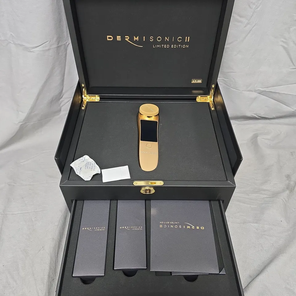 DERMISONIC II LIMITED EDITION GOLD FACIAL TREATMENT DEVICE – BOXED SET
