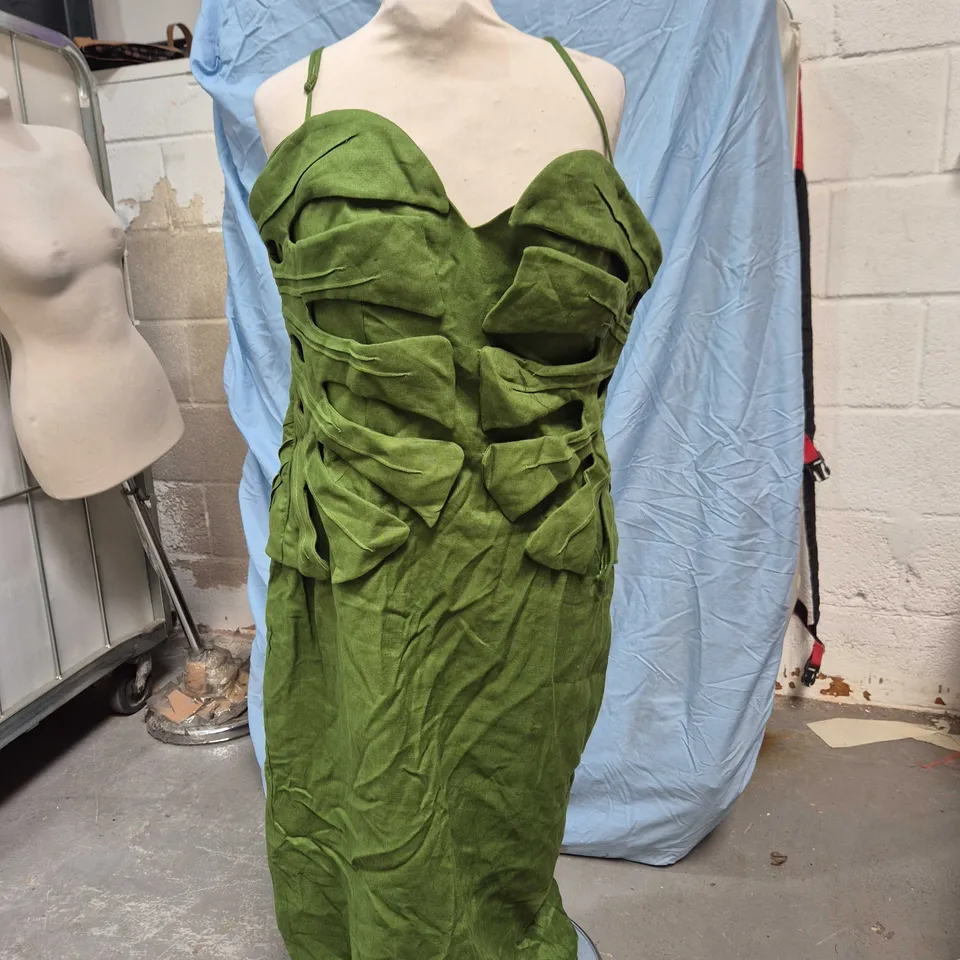 FARM RIO GREEN MONSTERA LEAF SLEEVELESS MAXI DRESS – UK SIZE L