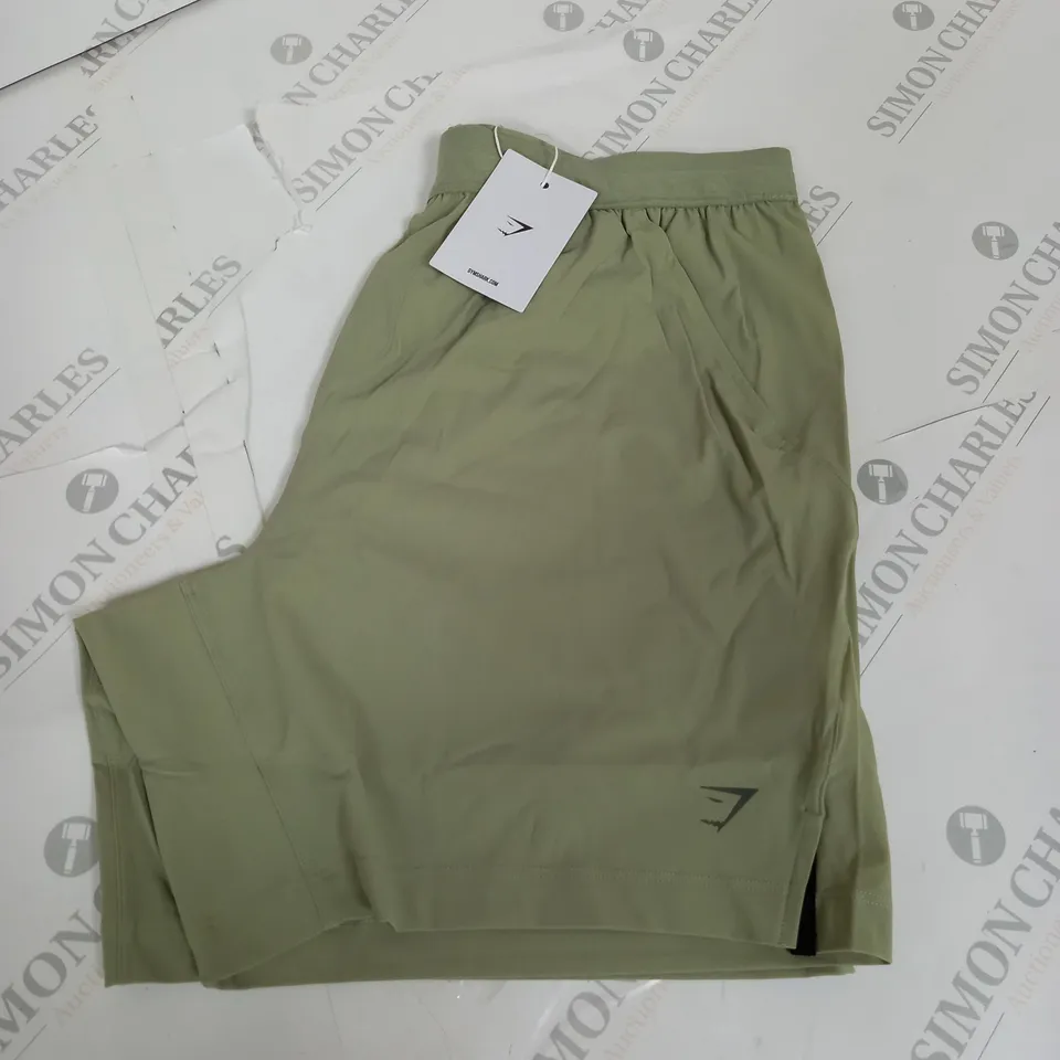 GYM SHARK STUDIO 6" SHORTS - LIGHT SAGE GREEN - LARGE