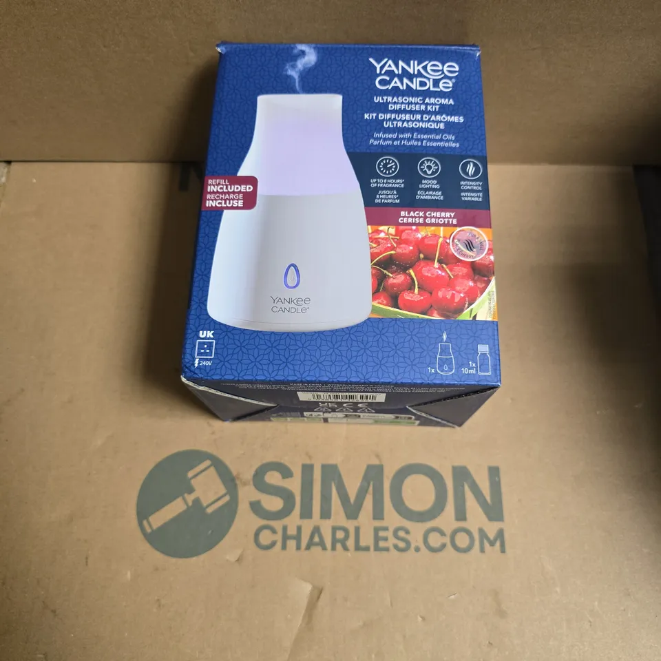 Yankee Candle Ultrasonic Aroma Diffuser Kit – Black Cherry