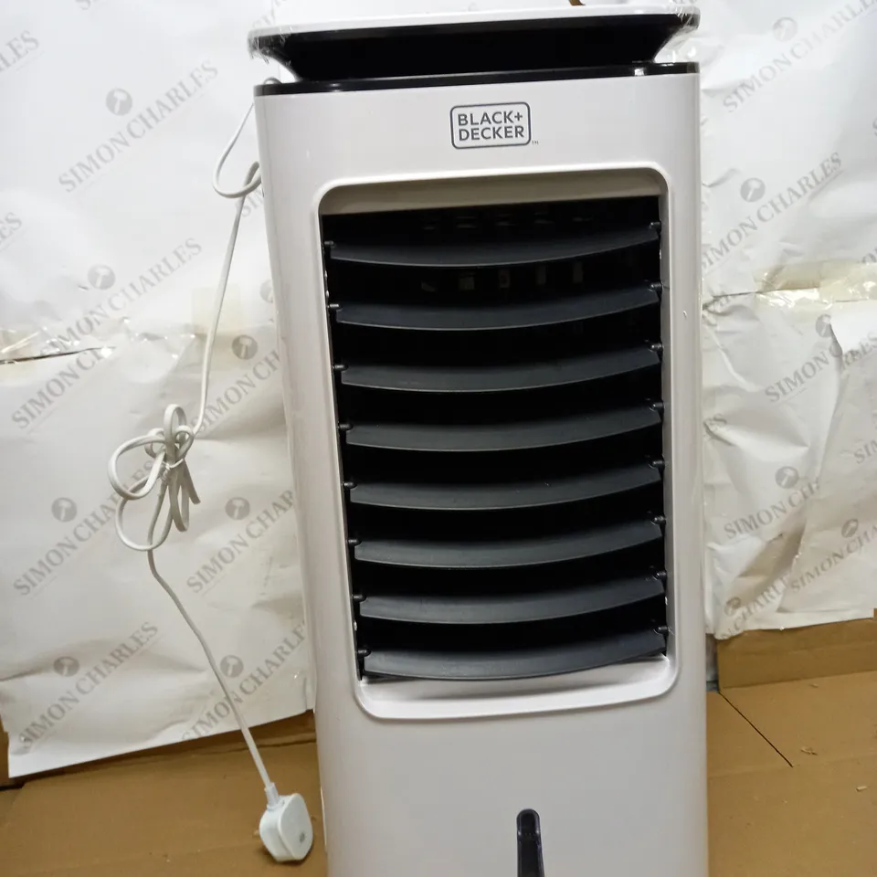 BLACK+DECKER 7 LITRE DIGITAL 2-IN-1 AIR COOLER