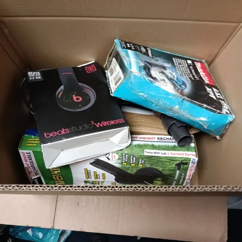 ASSORTMENT OF APPROXIMATELY 5 ELECTRICAL ITEMS TO INCLUDE HEADPHONES, WEED WACKER & ELECTRIC DRILL ETC - COLLECTION ONLY 