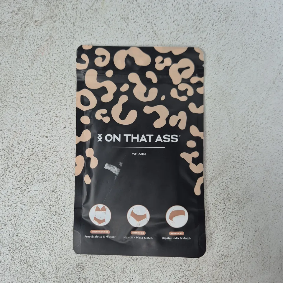 ON THAT ASS YASMIN HIPSTER WOMEN'S UNDERWEAR SIZE MEDIUM