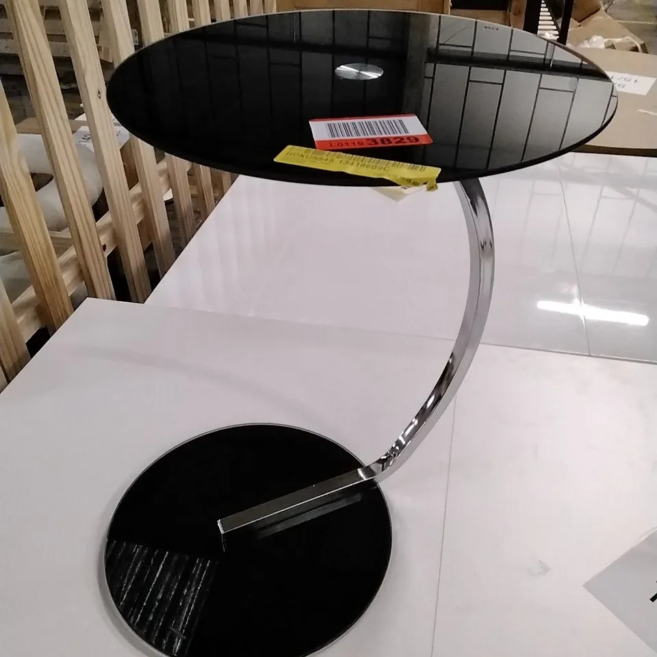 ALEXANDRINA SIDE TABLE - BLACK