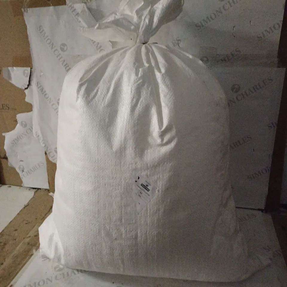 SACK OF POLYSTYRENE BALLS FOR BEAN BAGS