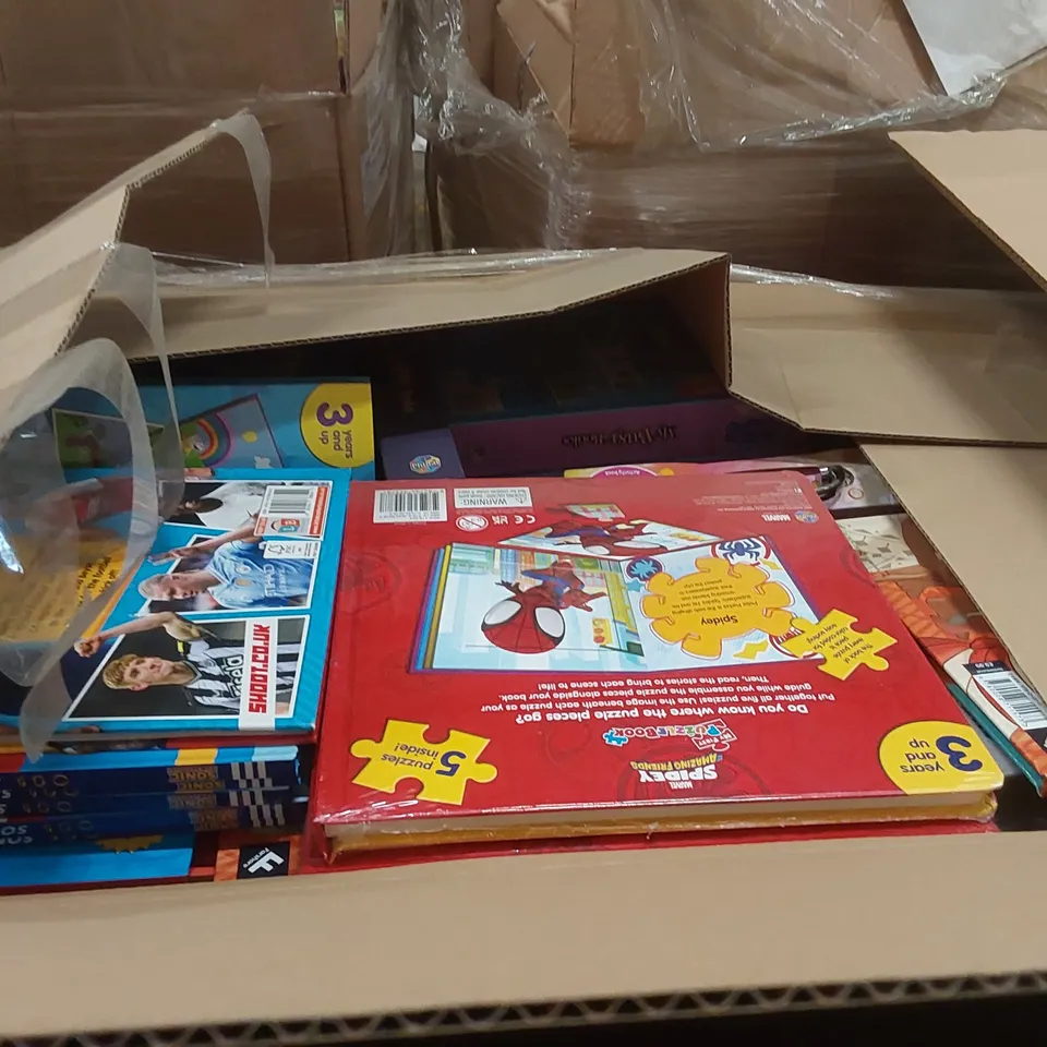 PALLET CONTAINING A LARGE QUANTITY OF ASSORTED CHILDREN'S BOOKS AND RELATED ITEMS