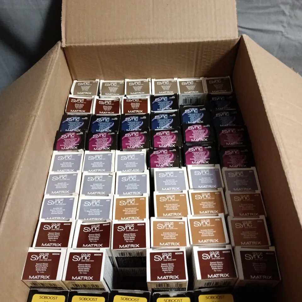BOX OF APPROXIMATELY 60 MATRIX HAIR CARE PRODUCTS INCLUDING COLOR SYNC VIOLET, BRUNETTE MOCHA/MATTE/ASH/NEUTRAL, MAGENTA AND SOBOOST YELLOW