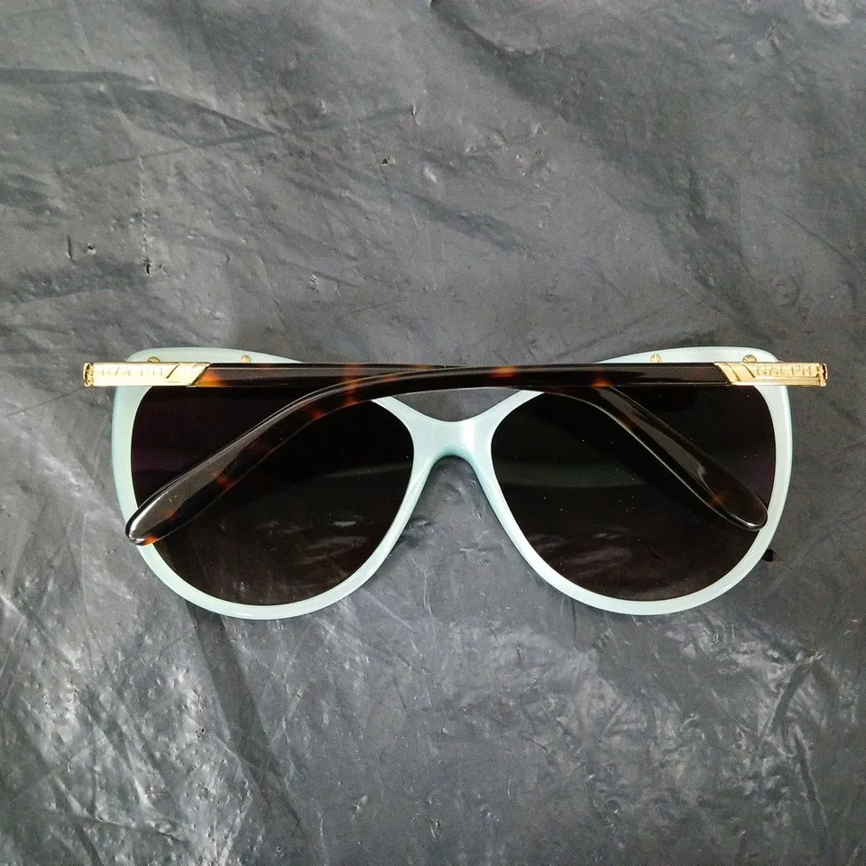 BOXED PAIR OF RALPH LAUREN CAT EYE SUNGLASSES