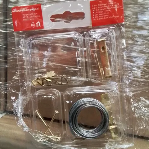 PALLET CONTAINING A LARGE QUANTITY OF BRAND NEW PICTURE HANGING SETS