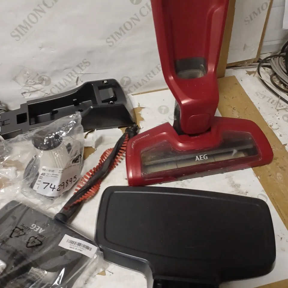 AEG ANIMAL HOOVER