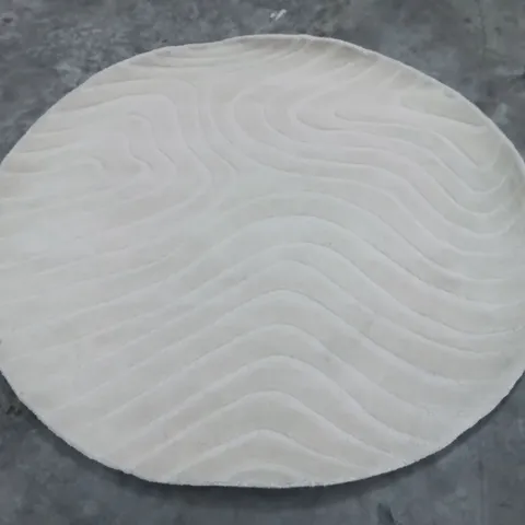 QUALITY DESIGNER AREA RUG - APPROXIMATELY 160X160CM