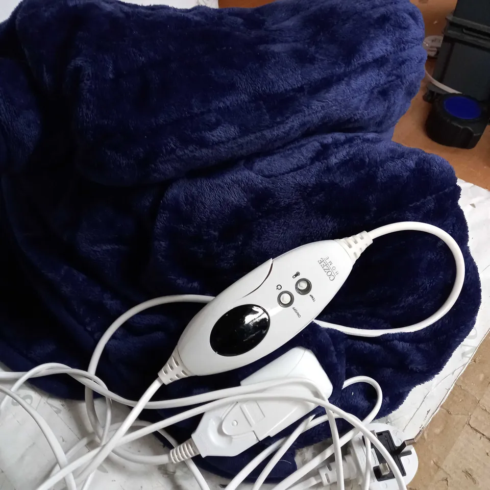 COZEE HOME HEATED NAVY THROW
