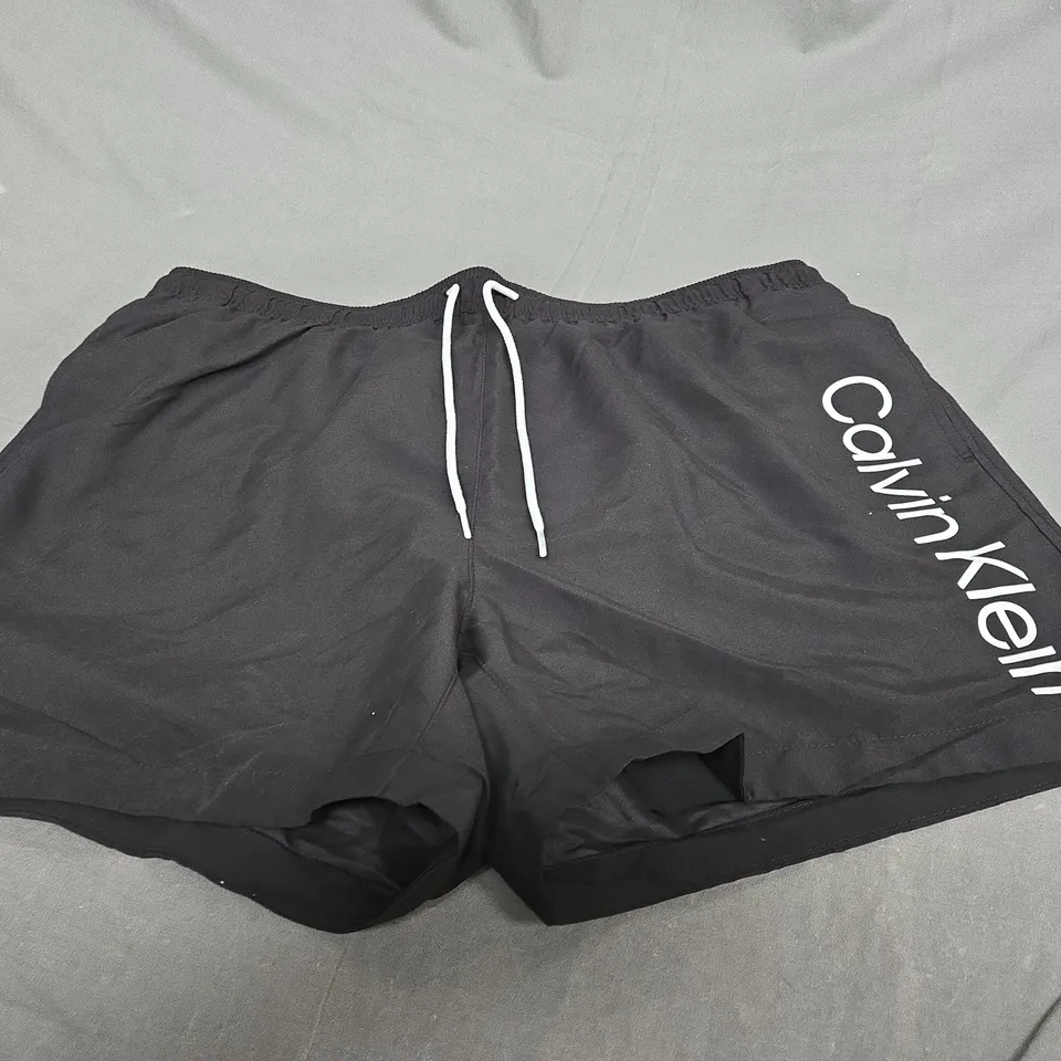 CALVIN KLEIN SWIMMING SHORTS SIZE 3XL