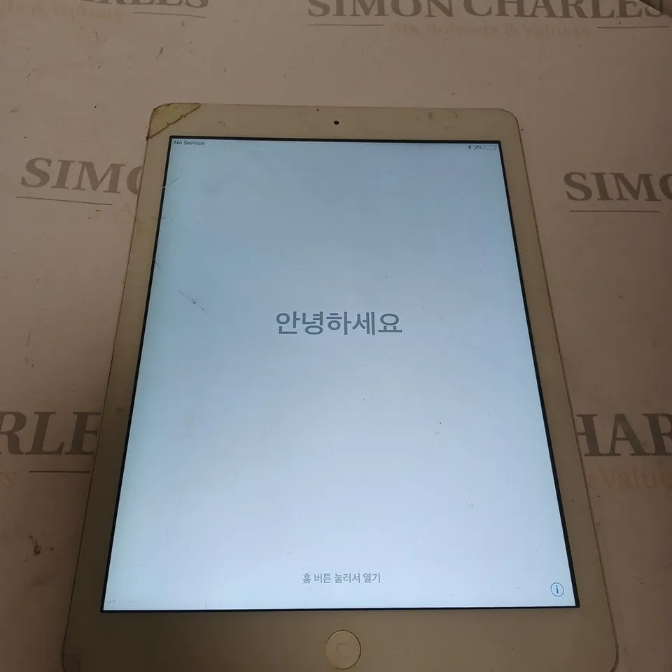 UNBOXED APPLE IPAD MODEL A1475 SILVER/WHITE 