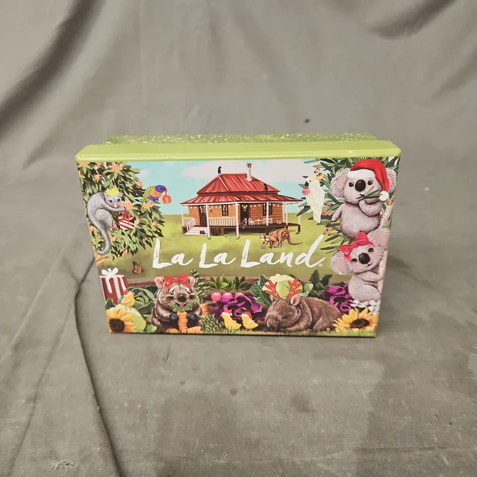 LA LA LAND 6 X CHRISTMAS BAUBLES "GARDEN GIGGLES" BY LAURA RAMOS BOXED