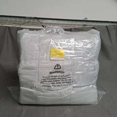 BOXED COZEE HOME VELVETSOFT WEIGHTED BLANKET