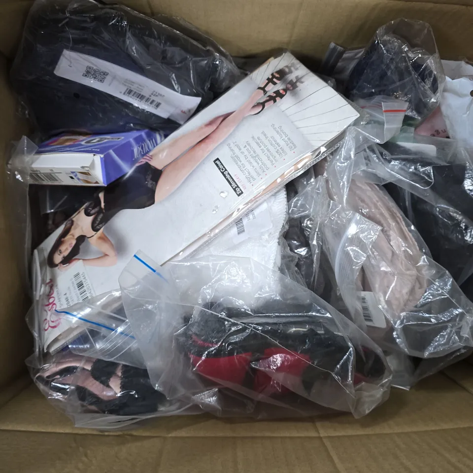 APPROXIMATELY 20 ASSORTED CLOTHING ITEMS IN VARIOUS COLOURS, SIZES, AND STYLES TO INCLUDE BRANDS SUCH AS ANITA, PARFAIT, ESBELT SHAPEWEAR, ETC