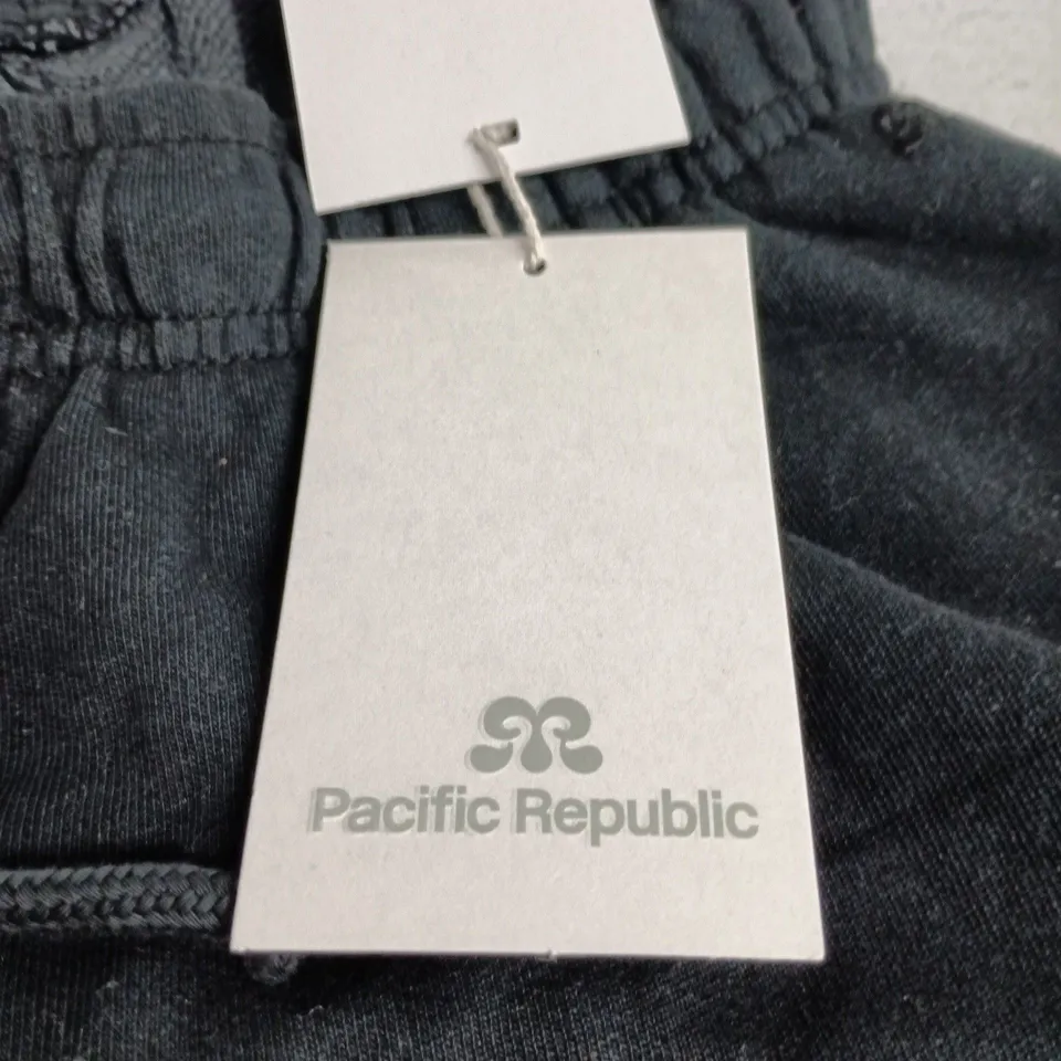 PACIFIC REPUBLIC NAVY SHORTS WITH DRAWSTRING WAIST – SIZE S