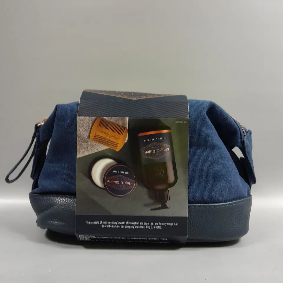 KING C GILLETTE WASHBAG RRP £23