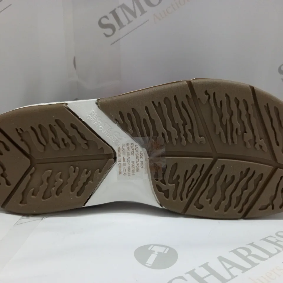 REGATTA LADY ROMA SANDALS SIZE 5