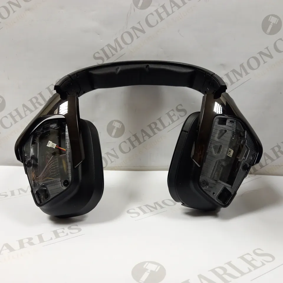 LOGITECH G935 WIRELESS 7.1 SURROUND SOUND GAMING HEADSET